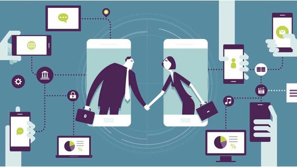 Texting and Other Novel Ways Healthcare Firms are Connecting with Medical Professionals